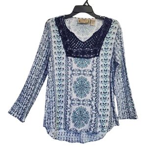 Life Styles Women's Navy Lace and White Patterned Blouse Size M